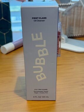 BUBBLE First Class Oil Cleanser